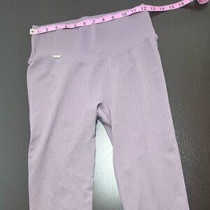 Women's Aim'n Ribbed Seamless Tights - Lavender - Size Medium